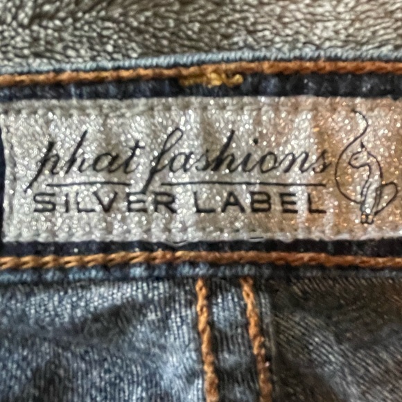 🔥3 for $15 Sale- EUC- Phat fashions bootcut jeans size 9 - Picture 4 of 8